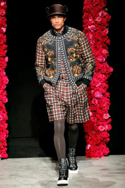 Look 6